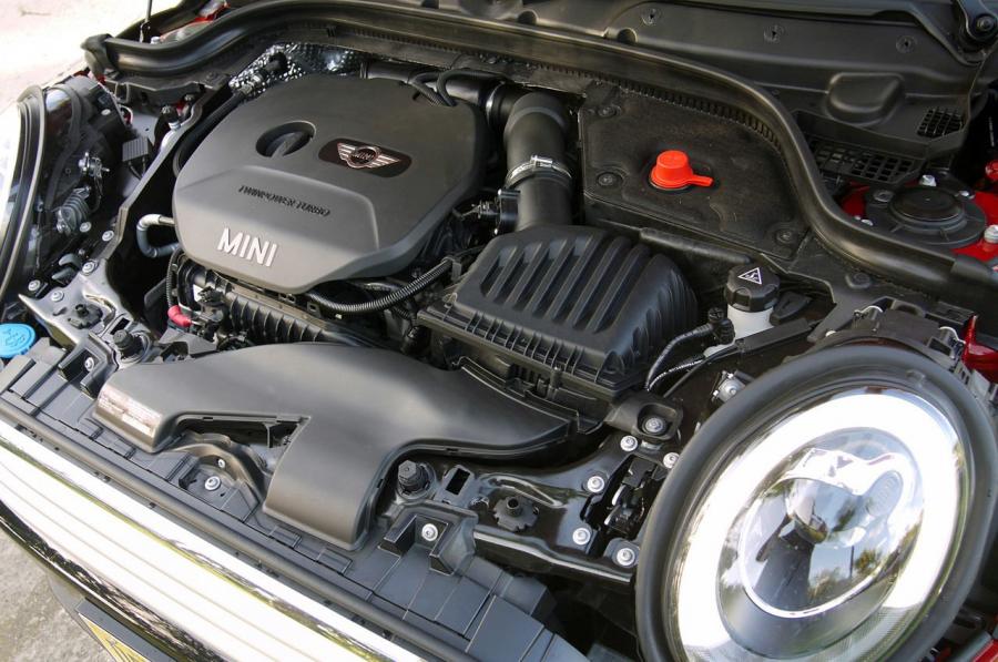  Mini Cooper 2014 года  (фото 47 из 77)